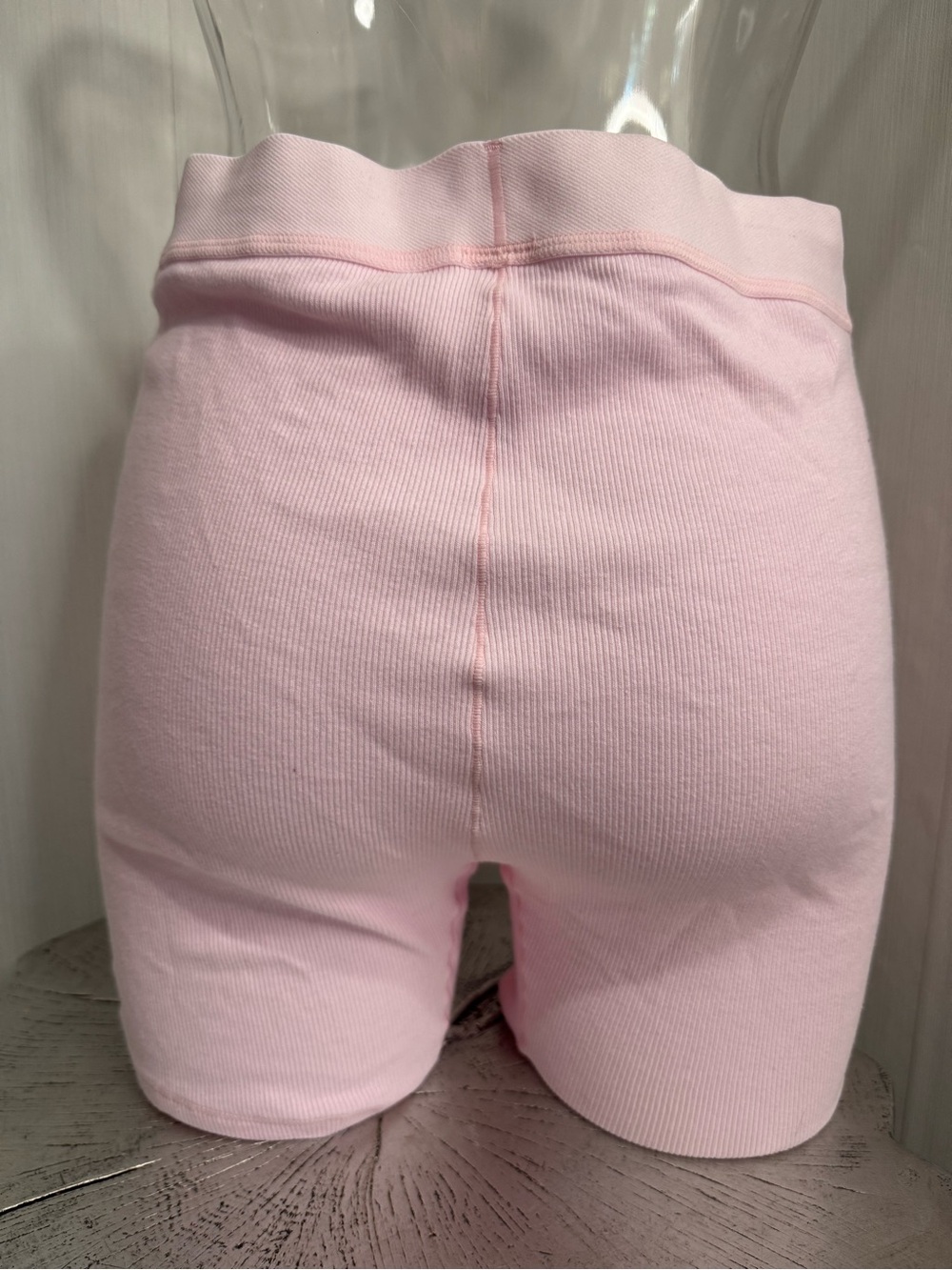 SKIMS. SET OF TWO! Cotton Rib Boxer Shorts. Pink.  Black. Large. - Picture 3 of 5